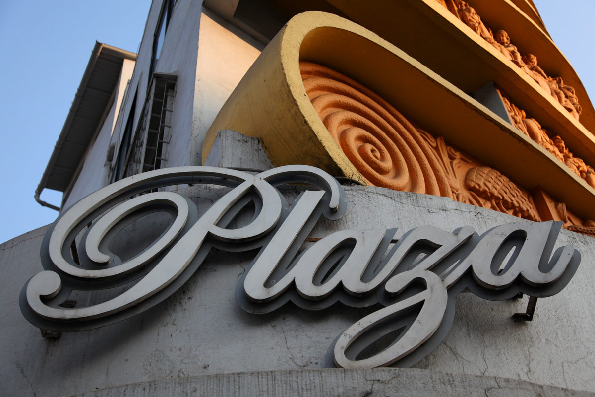 <span style="color:white">Plaza, Mumbai, 2010</span>